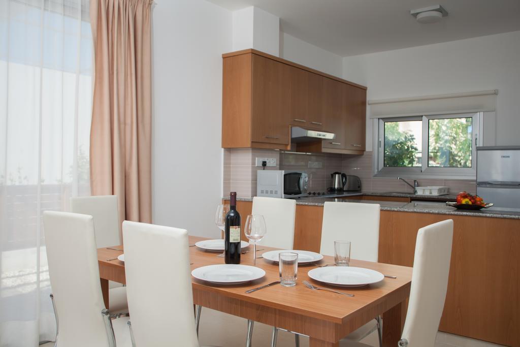 Coral Bay Villa 10 ภายนอก รูปภาพ