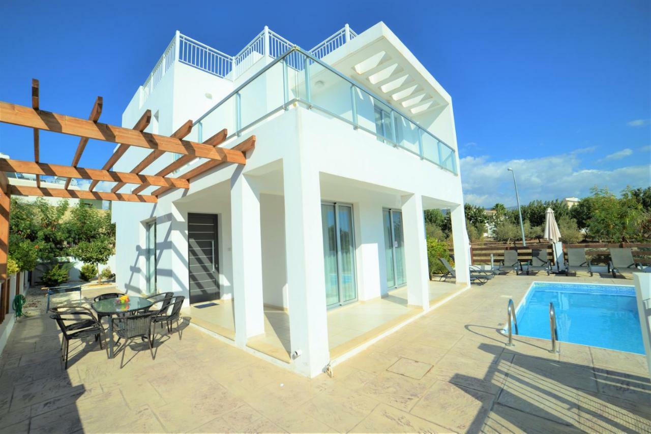 Coral Bay Villa 10 ภายนอก รูปภาพ
