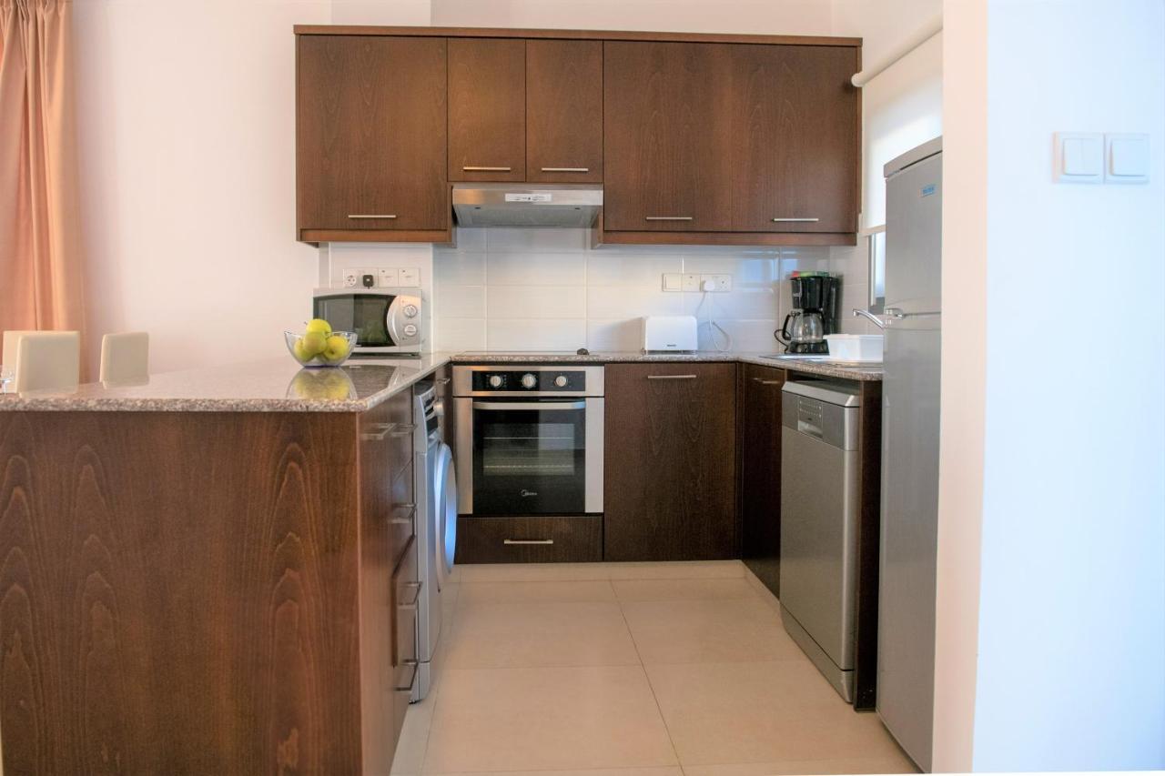 Coral Bay Villa 10 ภายนอก รูปภาพ
